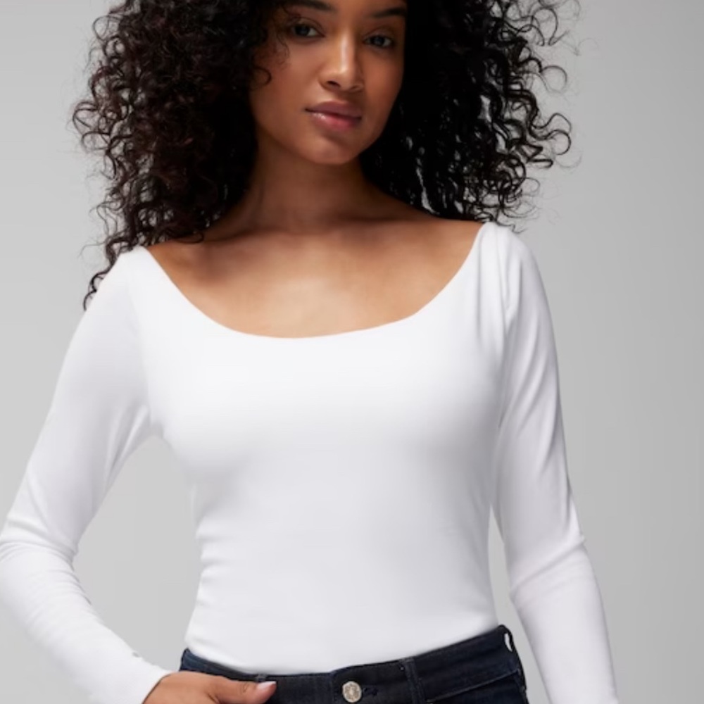 Soma top with built in bra